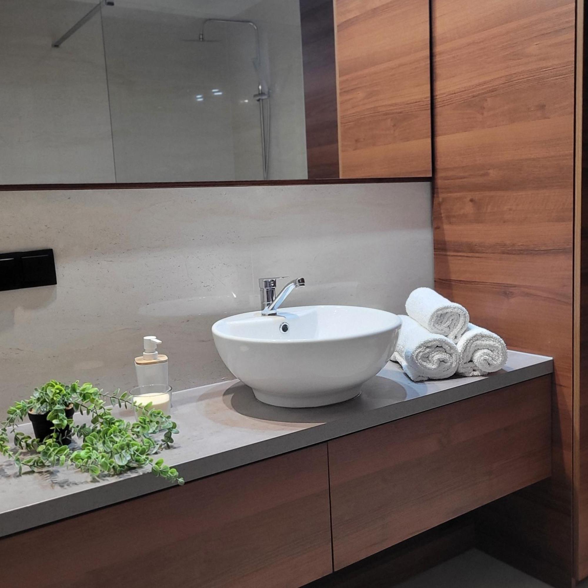Niron Apartament Kapucynska Piła Esterno foto